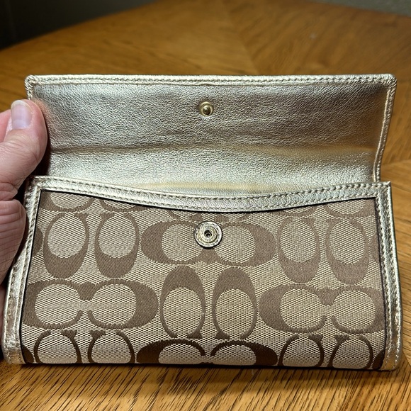 COACH Signature Metallic Turnlock Checkbook wallet - Picture 10 of 16